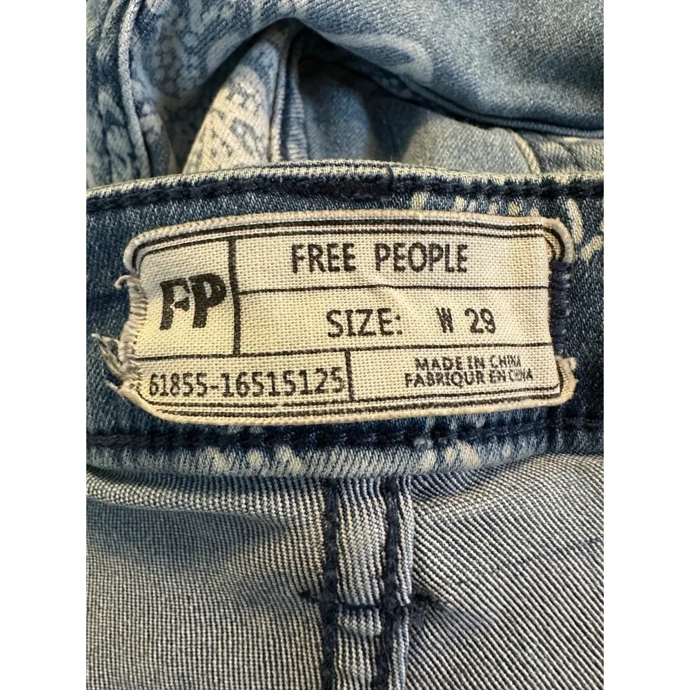 Free People Just Float On Printed Flare Jeans Floral Paisley Blue 29 Raw Hem